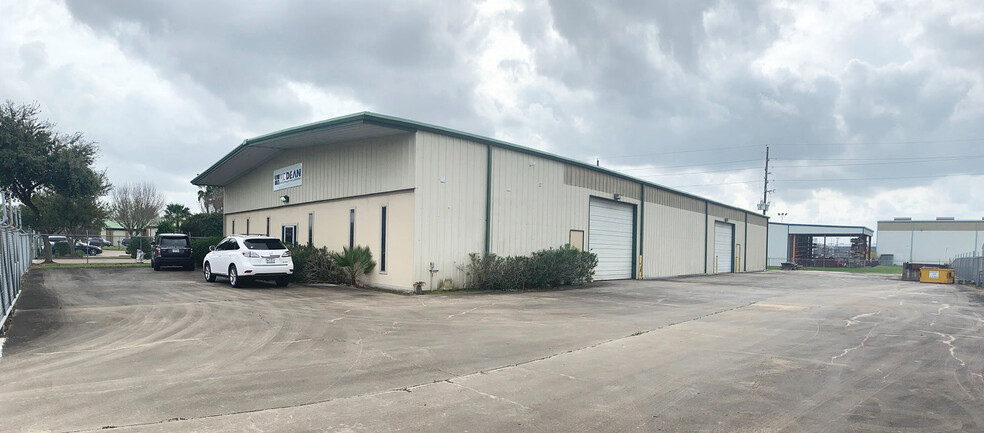 NAI Partners arranges 7,500-sq.-ft. industrial lease with Gulf Petro Services LLC Partners Real Estate
