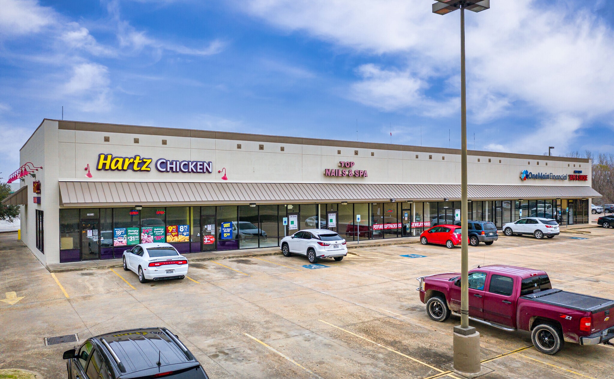NAI Partners arranges retail lease with Daiquiri Vibes at Wharton Shopping Center Partners Real Estate
