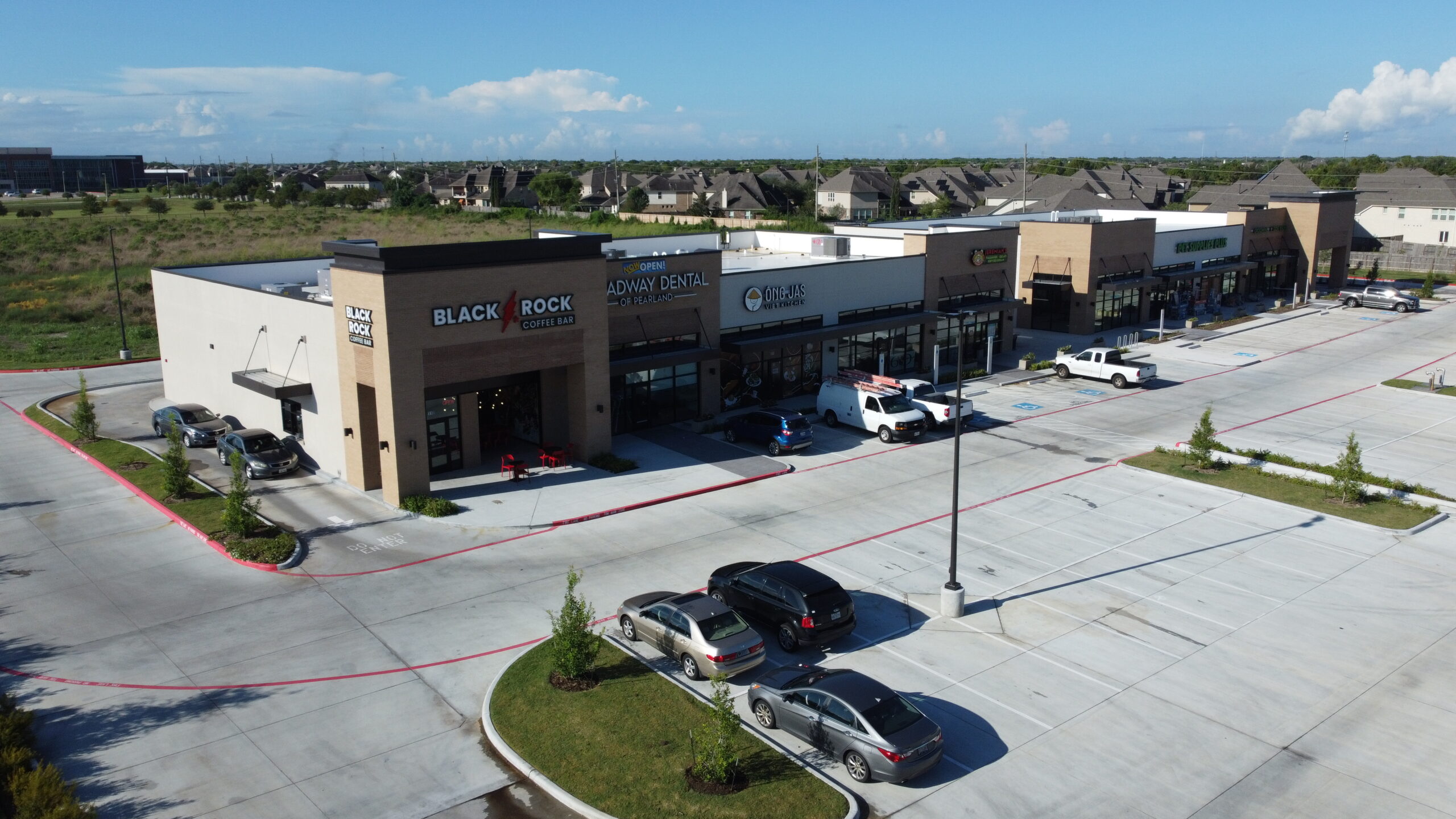 Partners Capital sells Phase I of Broadway Plaza Shopping Center development in Pearland Partners Real Estate